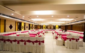 Hotel Park Grand Chandigarh